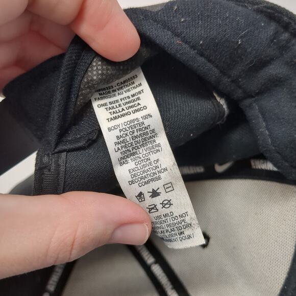 Nike Swoosh Snapback Hat Black One Size Embroidered Logo Adjustable - Picture 10 of 10